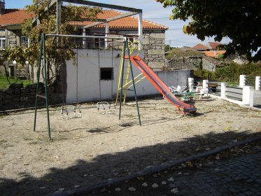 Parque infantil de Sequeiros