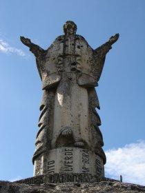 Estátua do Santo