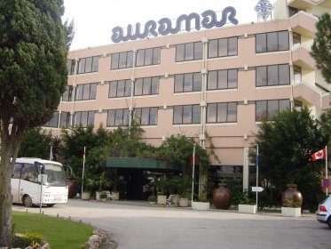 Auramar Beach Resort