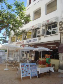 Augusto's Sports Bar & Restaurante