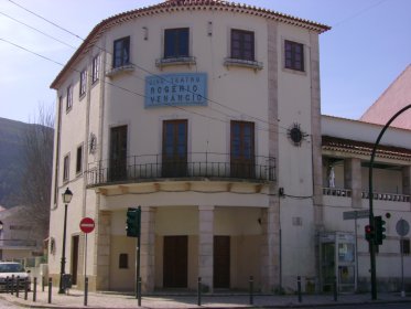 Cine-Teatro de Minde / Cine-Teatro Rogério Venâncio