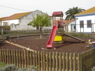 Parque infantil de Vila Nova da Baronia