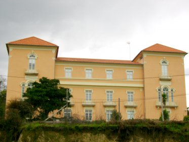 Edifício do Lar Cerqueira Gomes