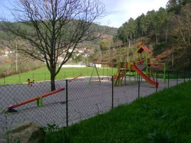 Parque Infantil de Pomares