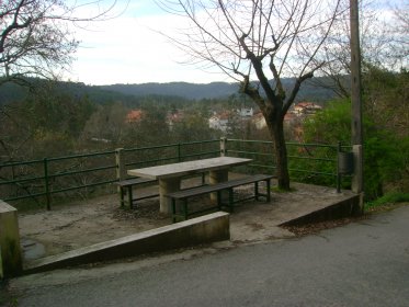 Parque de Merendas de Vila Cova de Alva