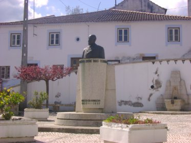 Busto do Conselheiro José Dias Ferreira