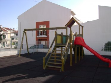 Parque Infantil da Urbanização Vale Quente