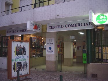 Centro Comercial Pirâmides