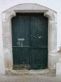 Portal Gótico da Rua Doutor Manuel D'Arriaga
