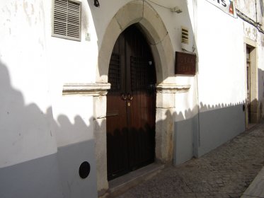 Portal Gótico da Travessa do Cepo