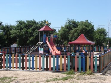 Parque Infantil Urbanização Vale do Bispo