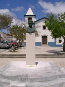 Busto de José Duarte
