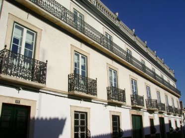 Palácio da Família Alvarez
