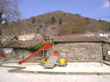 Parque Infantil de Covas do Barroso