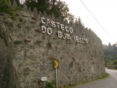 Castelo do Bom Jesus / Casa dos Castelos