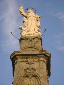Estátua de Nossa Senhora da Assunção