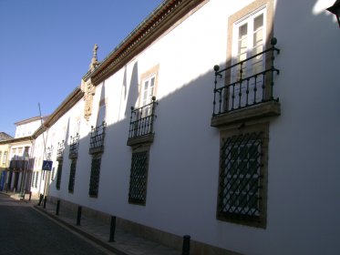 Edifício e Jardim do Antigo Paço Episcopal de Bragança