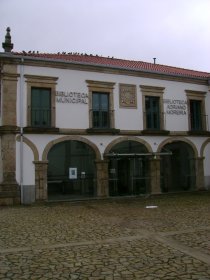 Biblioteca Adriano Moreira