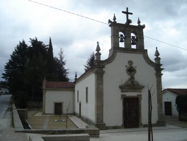 Igreja Paroquial de Outeiro