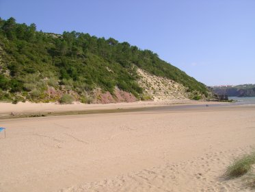 Praia de Salir do Porto