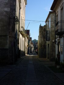 Rua Ricardo Joaquim de Sousa e Rua Direita ou Rua do Meio