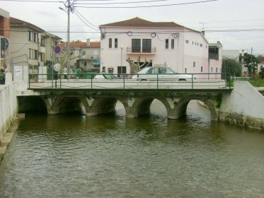 Ponte da EM584