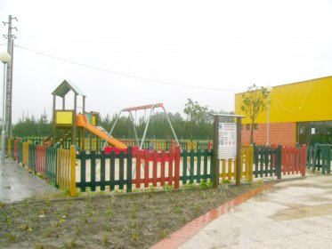 Parque Infantil de Caniceira