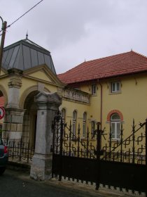 Villa Pomares / Antigo Colégio João de Deus