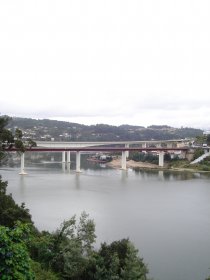 Ponte Hintze Ribeiro