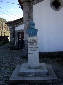 Busto de D. João Crisóstomo