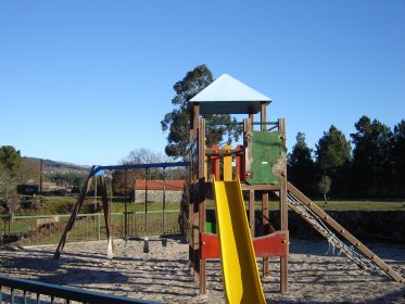 Parque infantil de Mamouros