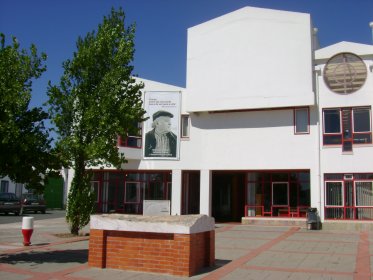 Biblioteca Municipal Manuel da Fonseca