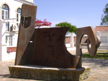 Monumento Evocativo da Batalha de Ourique