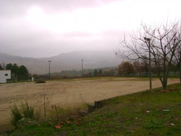 Campo de Futebol de Vale de Azares