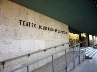 Teatro Académico Gil Vicente