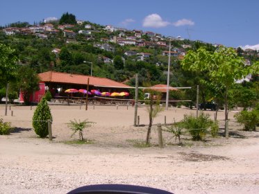 Campo de Voleibol da Praia Fluvial de Palheiros e Zorro