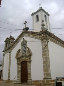 Igreja Matriz de Dominguizo / Igreja do Divino Espírito Santo