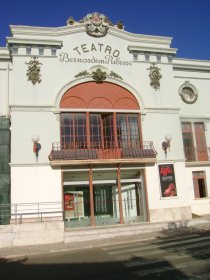 Edifício do Cine-Teatro Bernardim Ribeiro