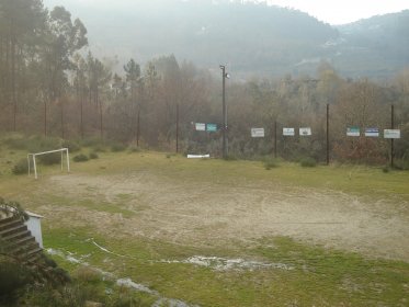 Campo de Futebol de Vila Cova