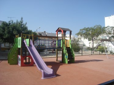 Parque infantil da Praça Silva Porto