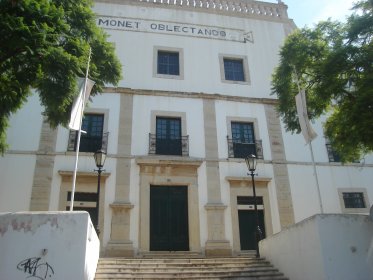 Edifício do Teatro Lethes/ Antigo Colégio de Santiago Maior