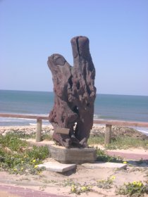 Monumento Devoluções do Mar