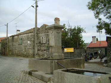 Fontanário de Casal do Monte