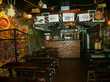 Theophilu's Bar