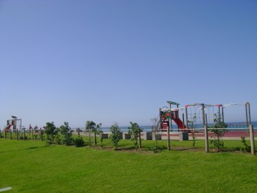 Parque Infantil da Praia das Pedras Amarelas