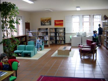 Biblioteca Pública de Perosinho