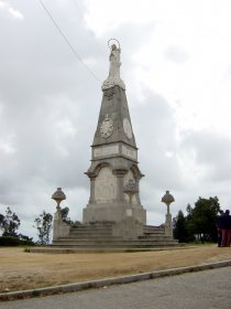Monumento da Virgem Maria Imaculada