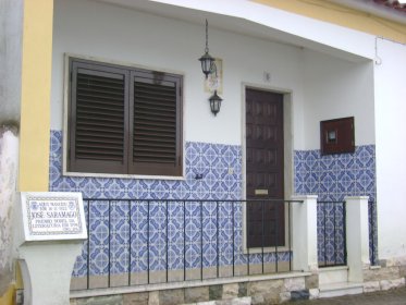 Casa onde nasceu José Saramago