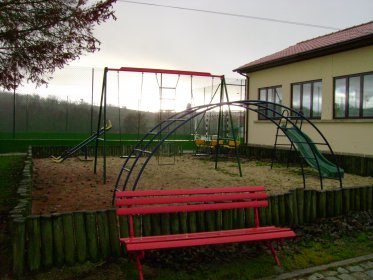 Parque Infantil de Menoita