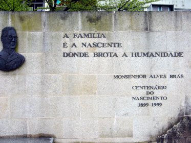 Monumento ao Monsenhor Joaquim Alves Brás